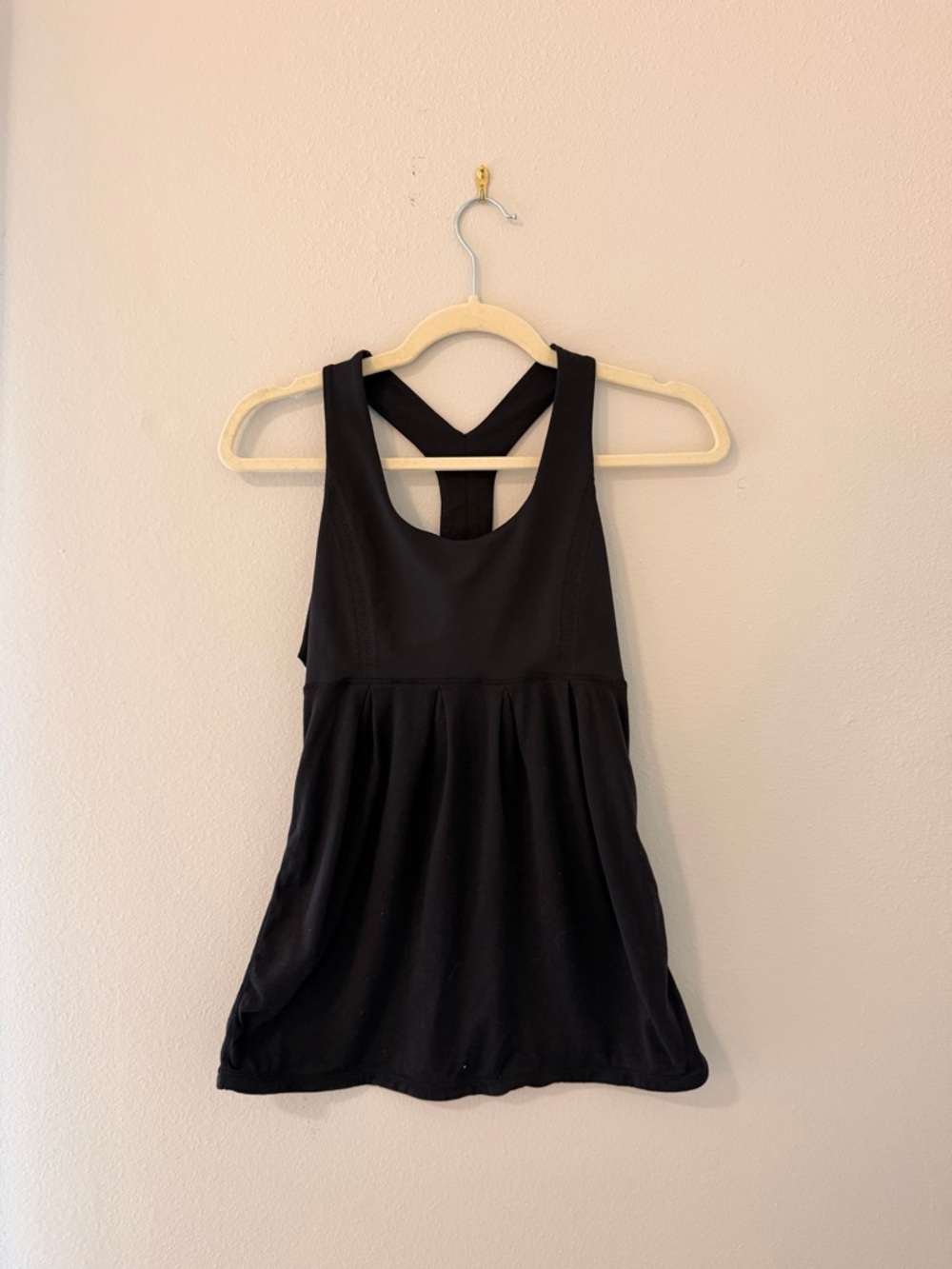 Lululemon black tank - Size 4